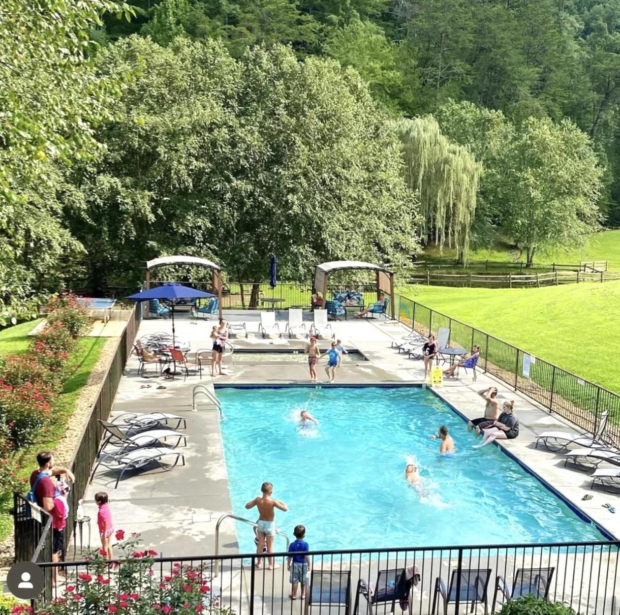 Horseshoe Hideaway Sevierville Eksteriør billede